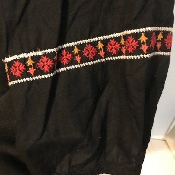 AE Boho Embroidered Blouse in Black - Picture 6 of 8